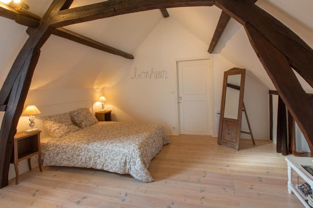Couette & Confitures Bed & Breakfast Nojeon-en-Vexin Екстериор снимка