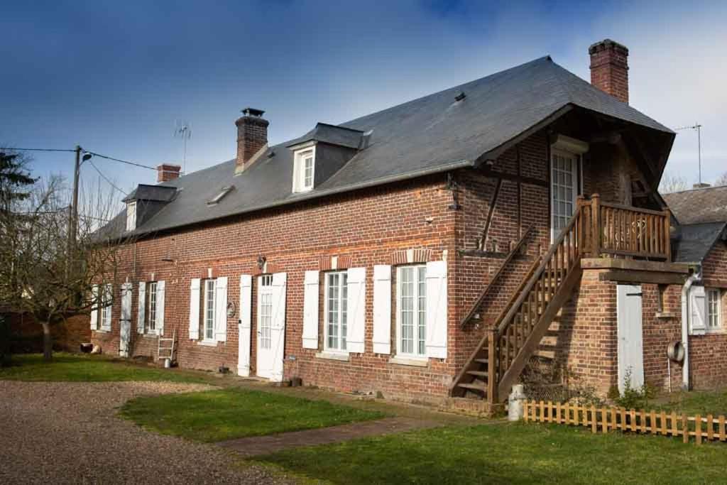Couette & Confitures Bed & Breakfast Nojeon-en-Vexin Екстериор снимка
