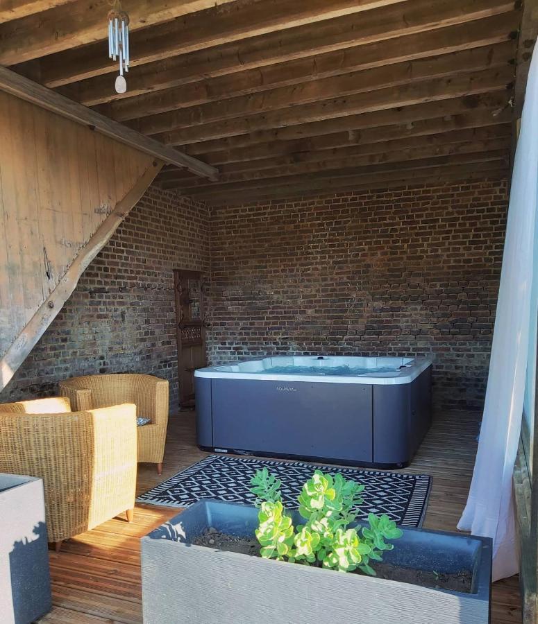 Couette & Confitures Bed & Breakfast Nojeon-en-Vexin Екстериор снимка